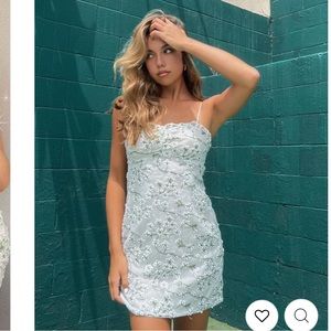 Cute summer dress with flowers!